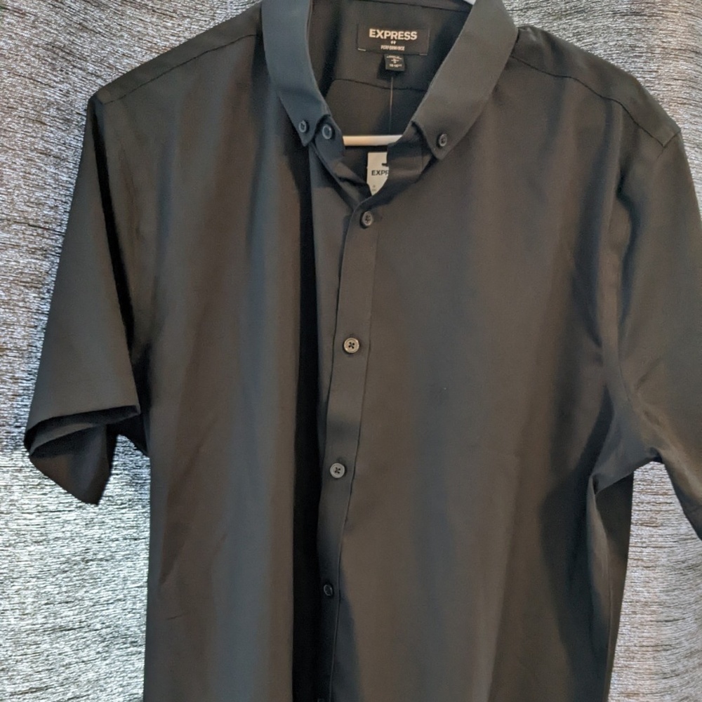 Men's large brand new dress up shirt
